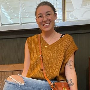 Meet your Posher, Jillian
